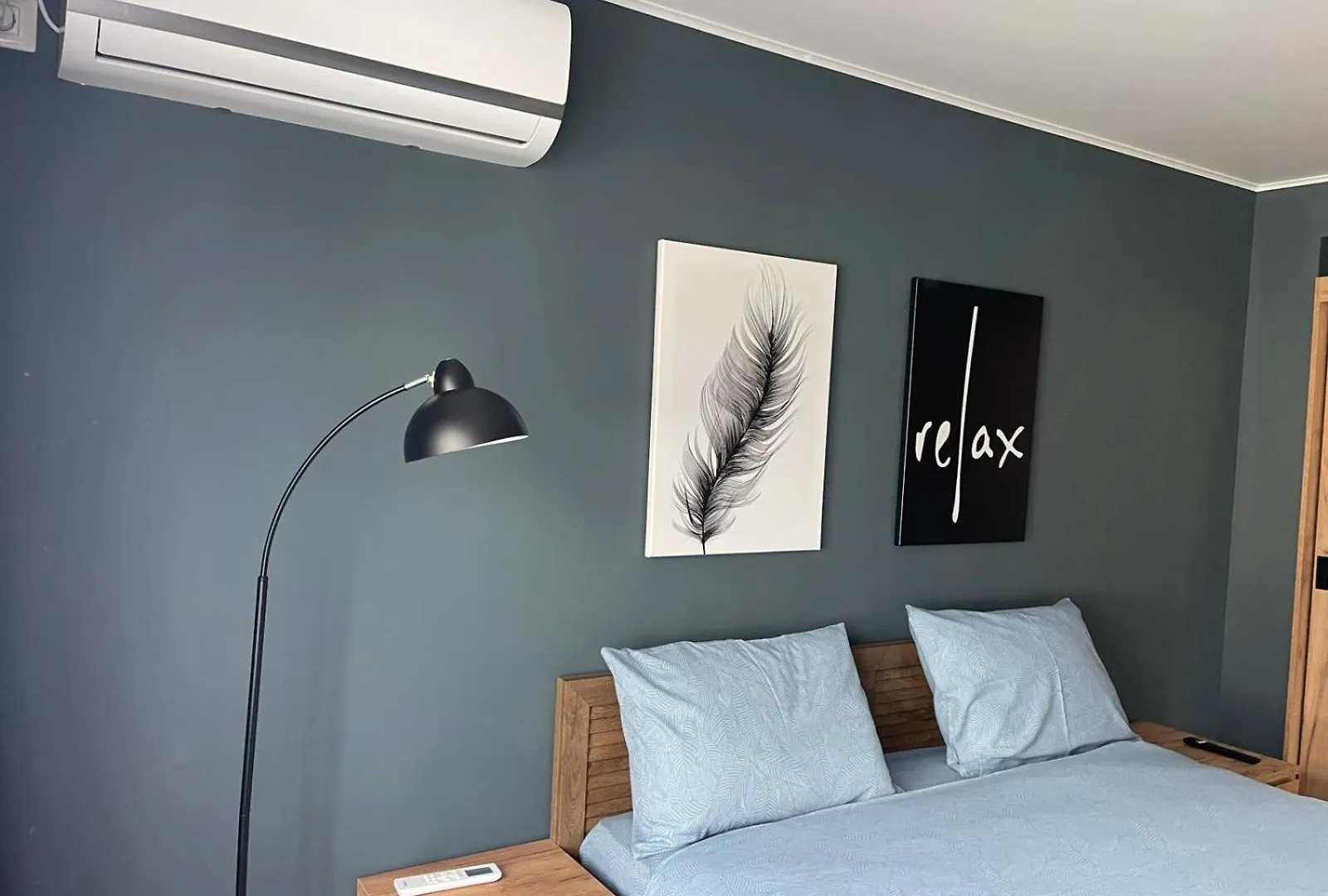 Apartment V Apartament - Ultra Central Otopeni Romania
